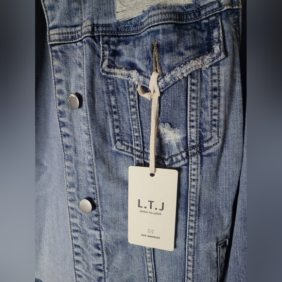 LTJ Distressed Denim Jacket. NWT - Picture 4 of 8